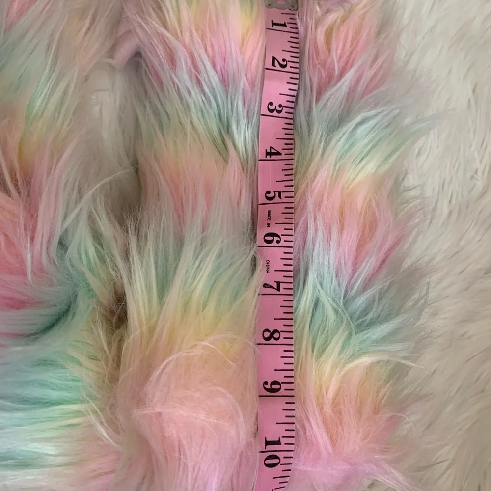 OOOH GEEZ OOOH YEAH rainbow funcky unicorn novelty slipper socks NWT one size